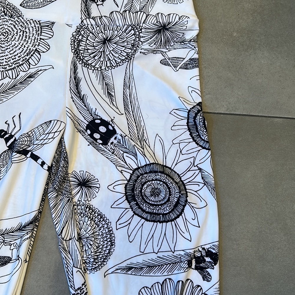 Norma Kamali Women’s Leggings with Footie - Picture 5 of 14